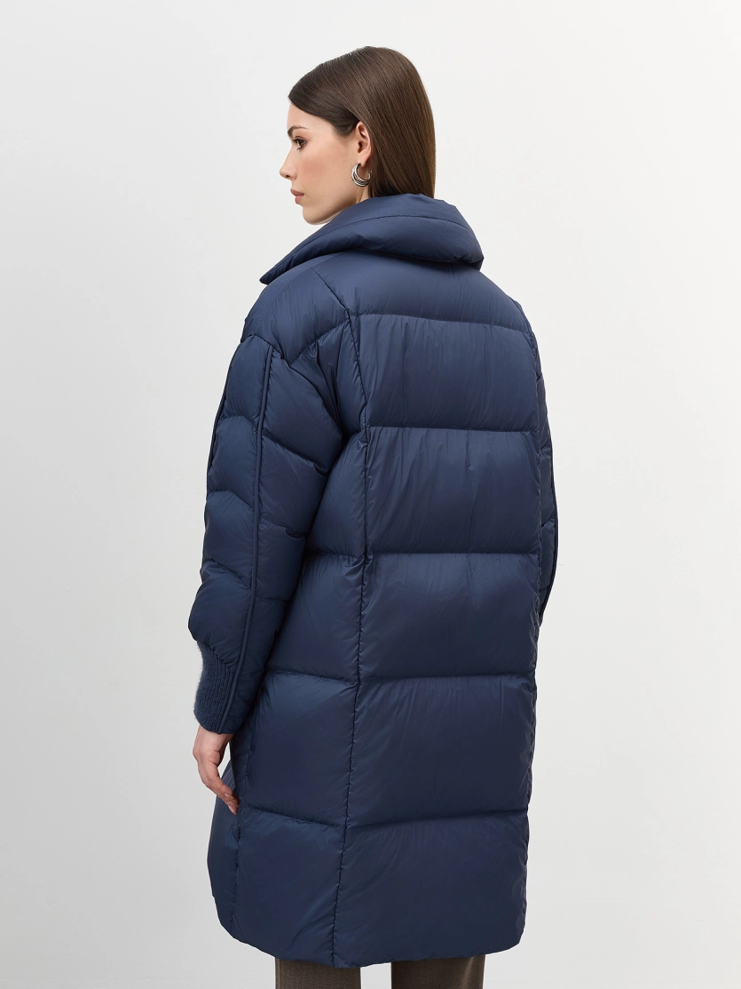 Пуховик на запах с трикотажной манишкой