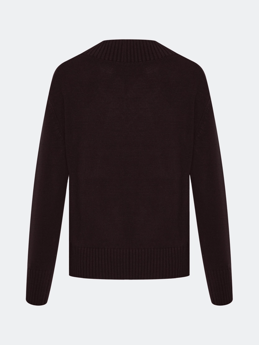 Базовый джемпер с V-образным вырезом