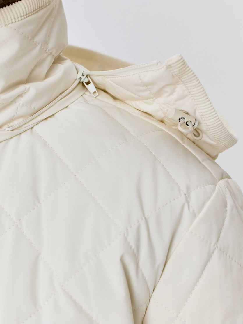 Куртка с ромбовидной стежкой