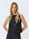 Ажурный топ с купонной вышивкой