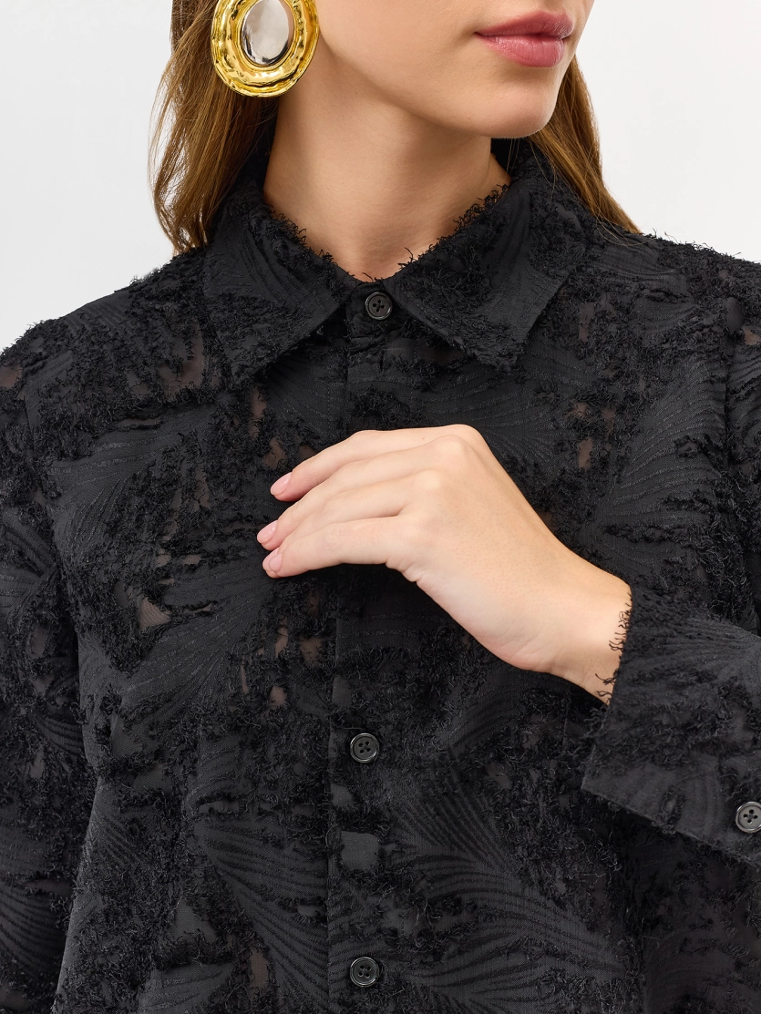 Блузка из фактурной ткани