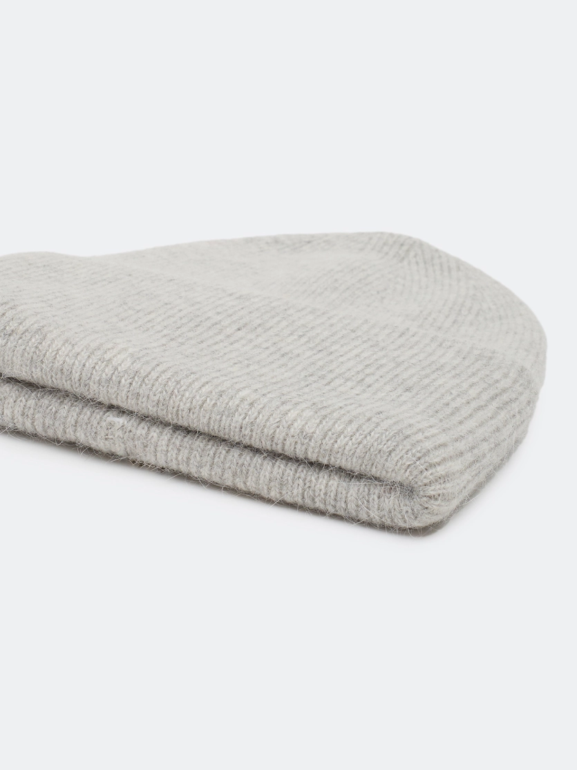 Шапка бини с широким отворотом