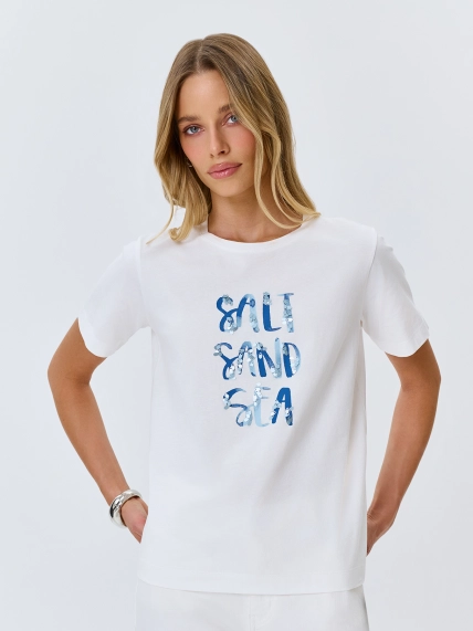 Футболка с мерцающими пайетками