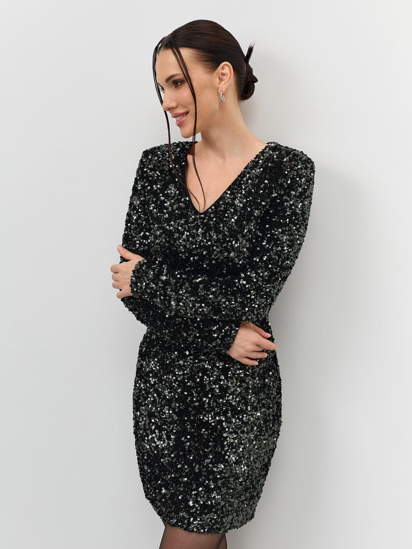 Платье-мини с искрящимися пайетками