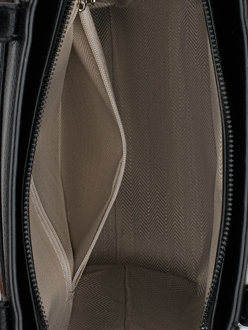 Сумка из эко кожи с яркой лентой