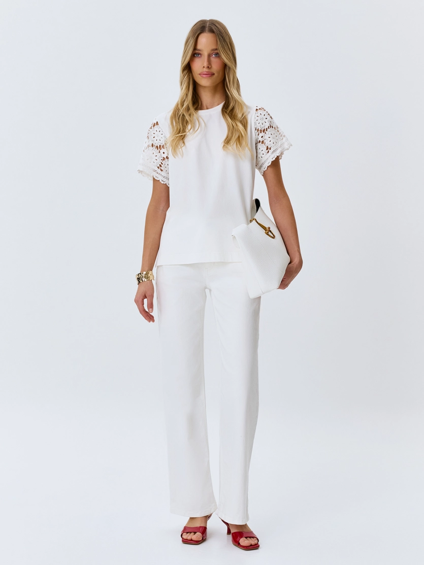 Хлопковая футболка с ажурными рукавами