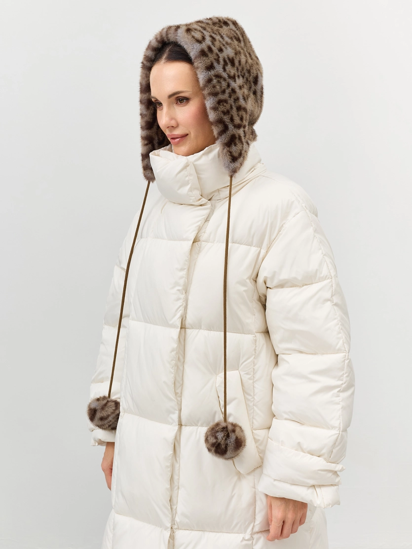 Капор из искусственного меха