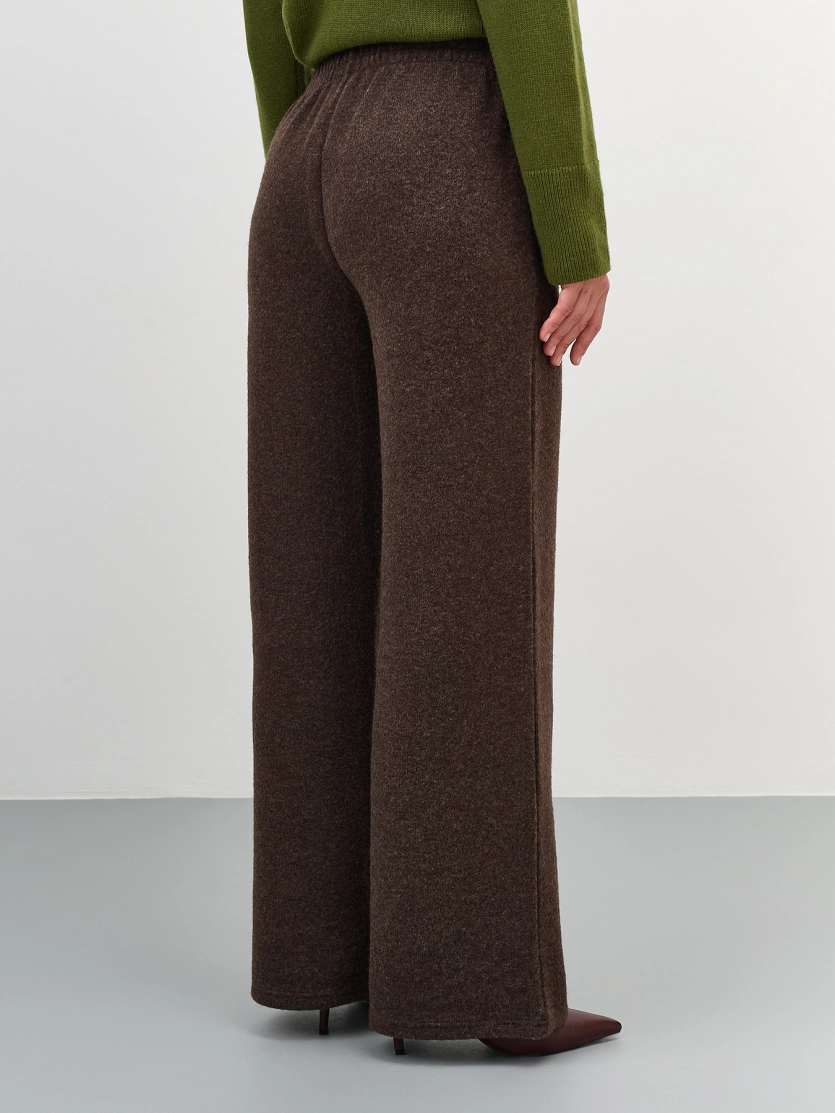 Теплые трикотажные брюки