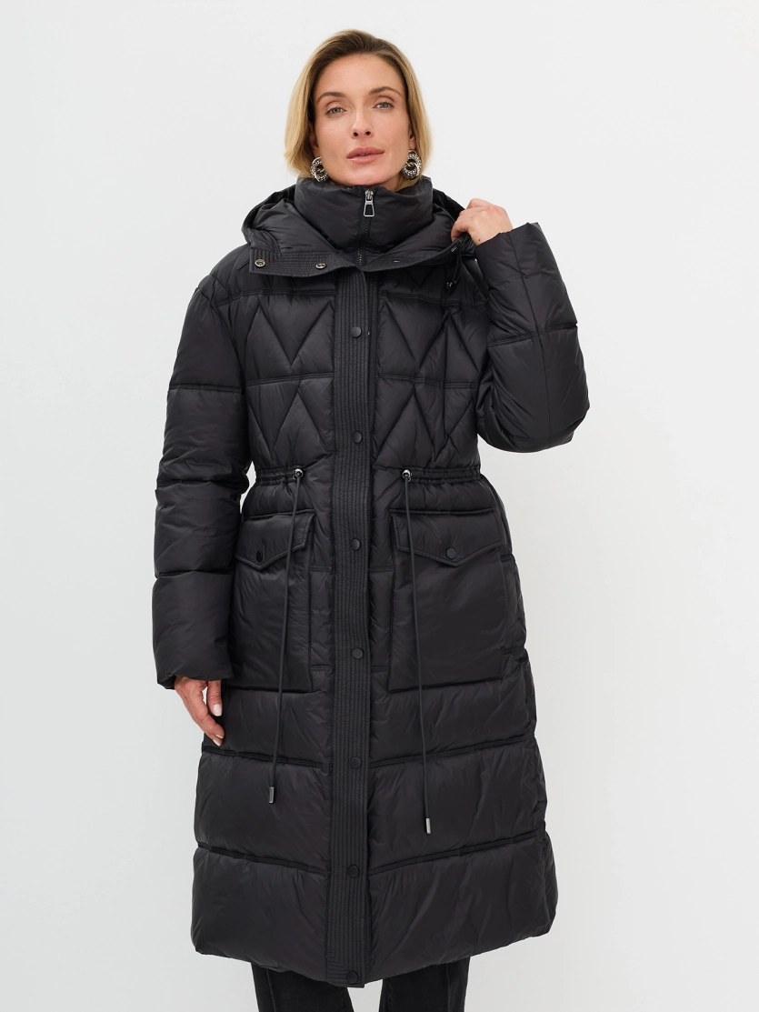 Удлиненная парка с фигурной стежкой