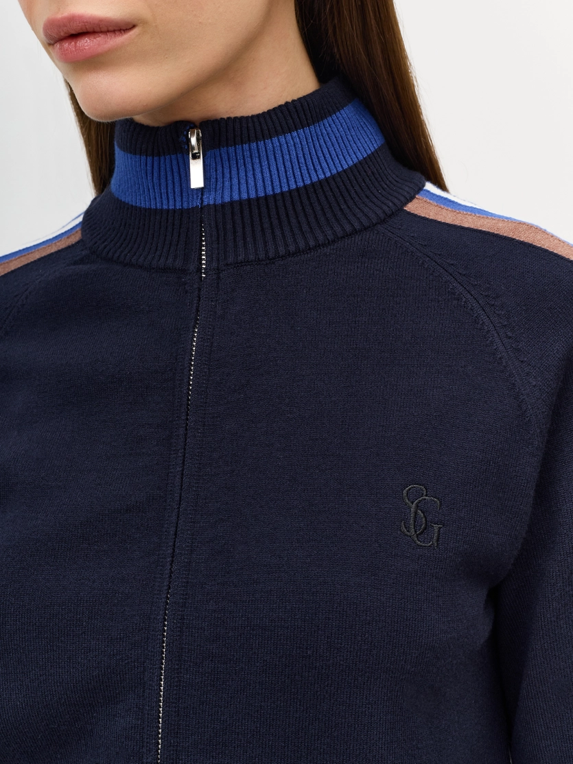 Вязаный бомбер с лампасами