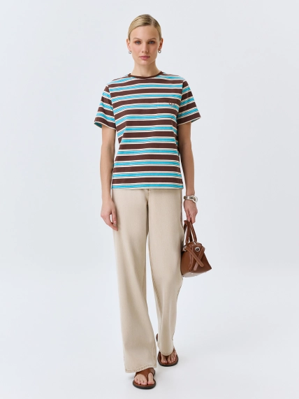 Яркая футболка в полоску из 100% хлопка