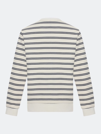 Свободный джемпер в морском стиле