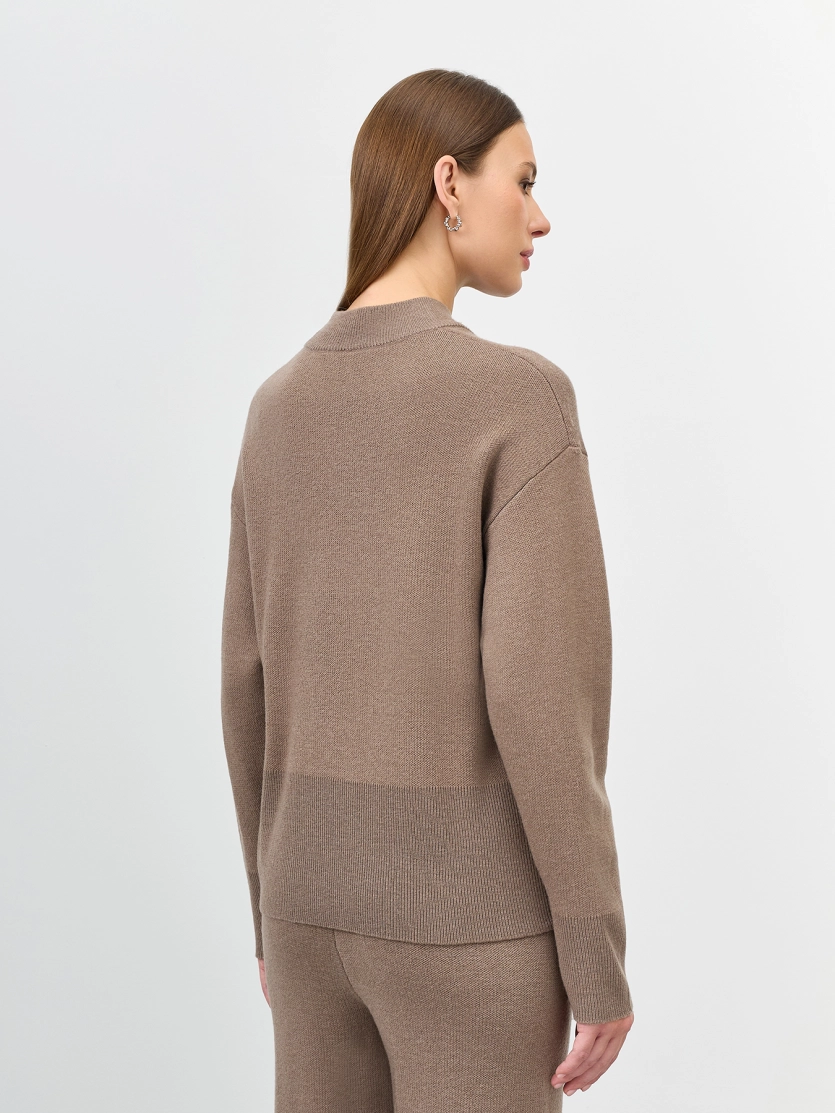 Свободный свитер с шерстью