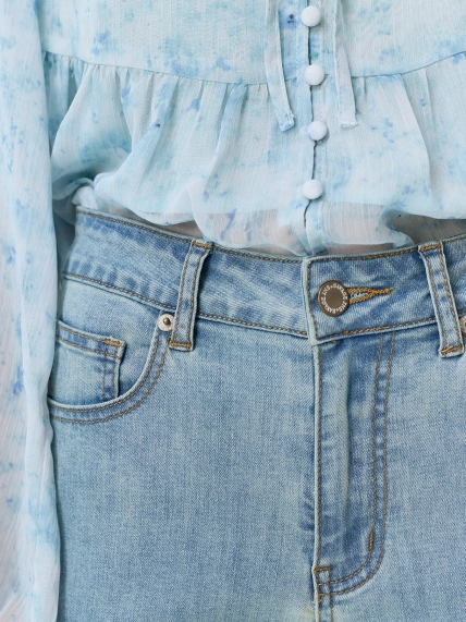 Классические джинсы с деликатной варкой