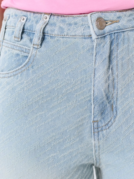 Джинсы из фактурного денима