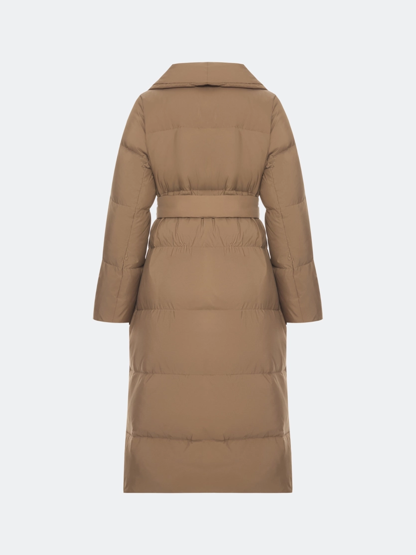 Легкое пуховое пальто на запах