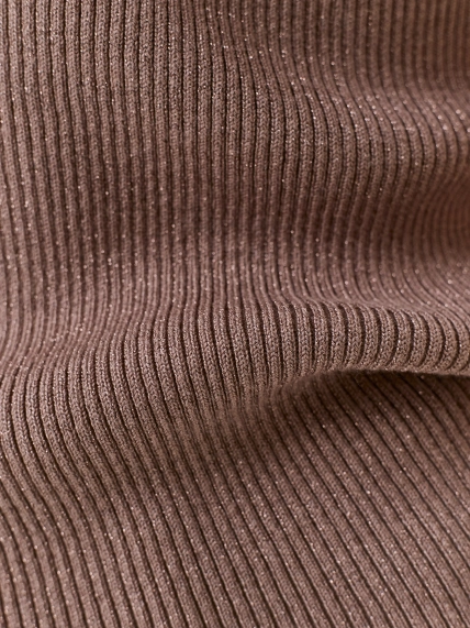 Джемпер из вискозы с деликатным люрексом