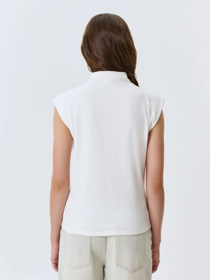Топ с воротником стойкой