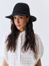 Плетеная шляпа с прямыми полями