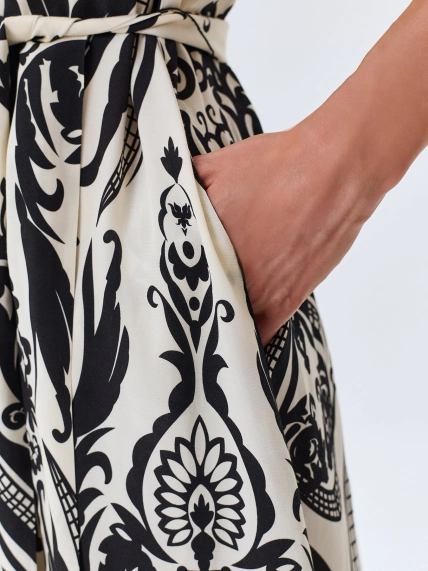 Платье-миди с этническим принтом