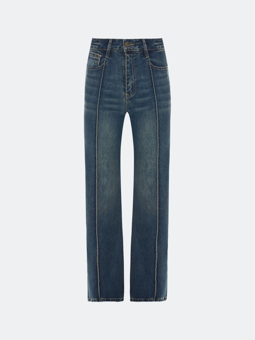 Джинсы Bootcut с застроченными стрелками