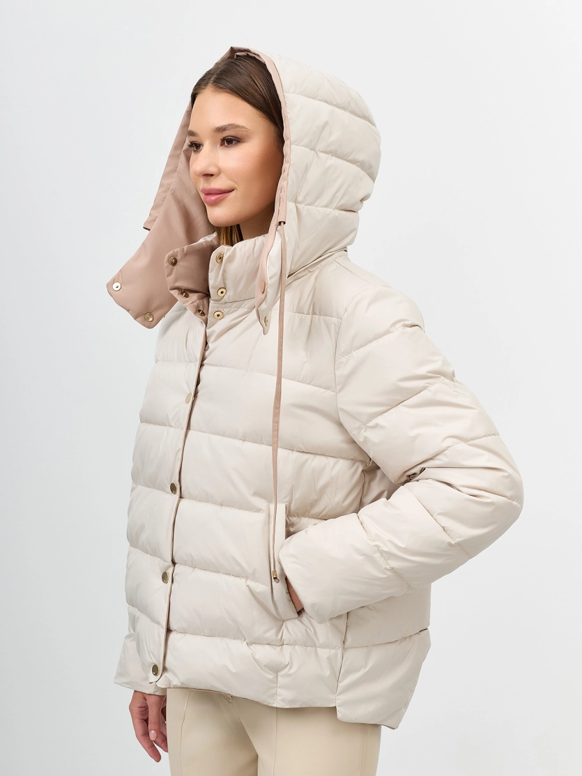 Двусторонняя куртка с капюшоном