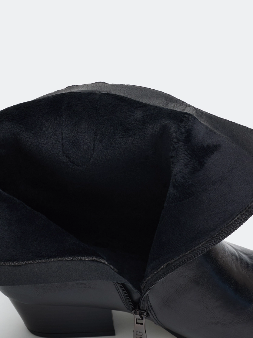 Казаки из натуральной кожи