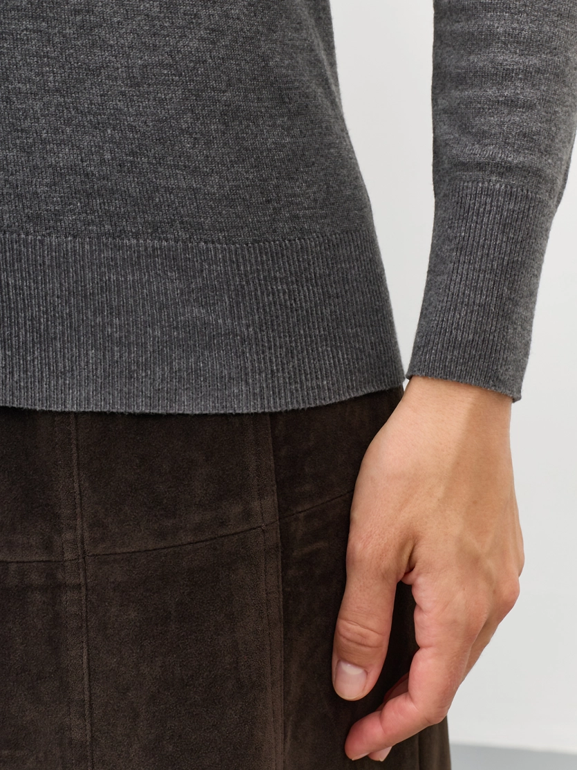 Базовая водолазка из смесовой вискозы