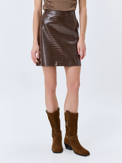 Мини-юбка из фактурной эко кожи