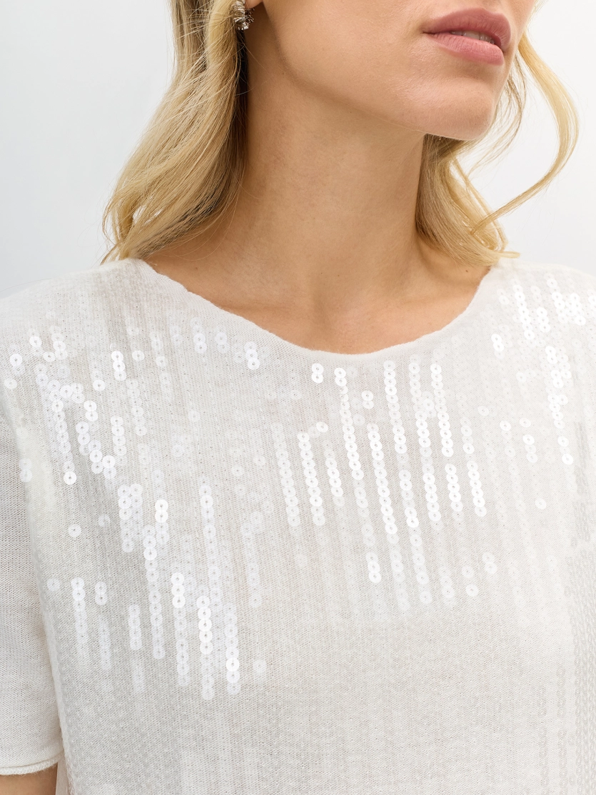 Джемпер с деликатными пайетками