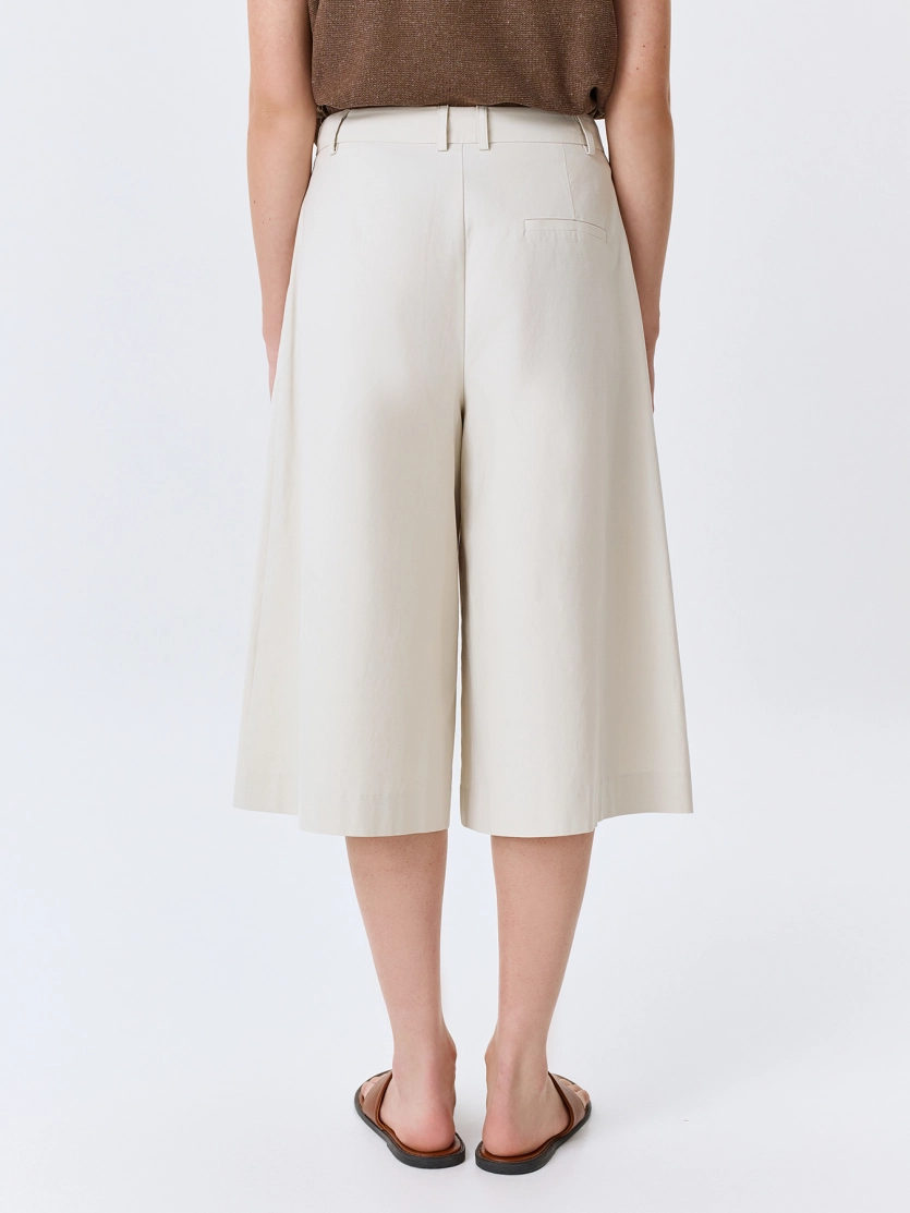 Удлиненные бермуды из лиоцелла и хлопка