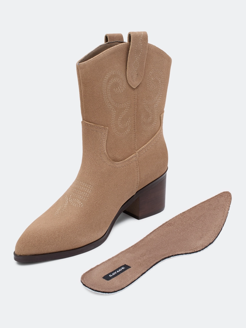 Казаки из натуральной замши с вышивкой