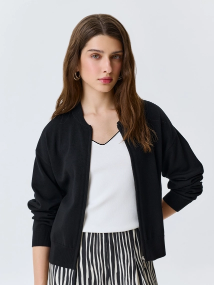 Вязаный бомбер 