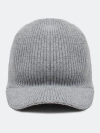 Вязаная кепка с козырьком 
