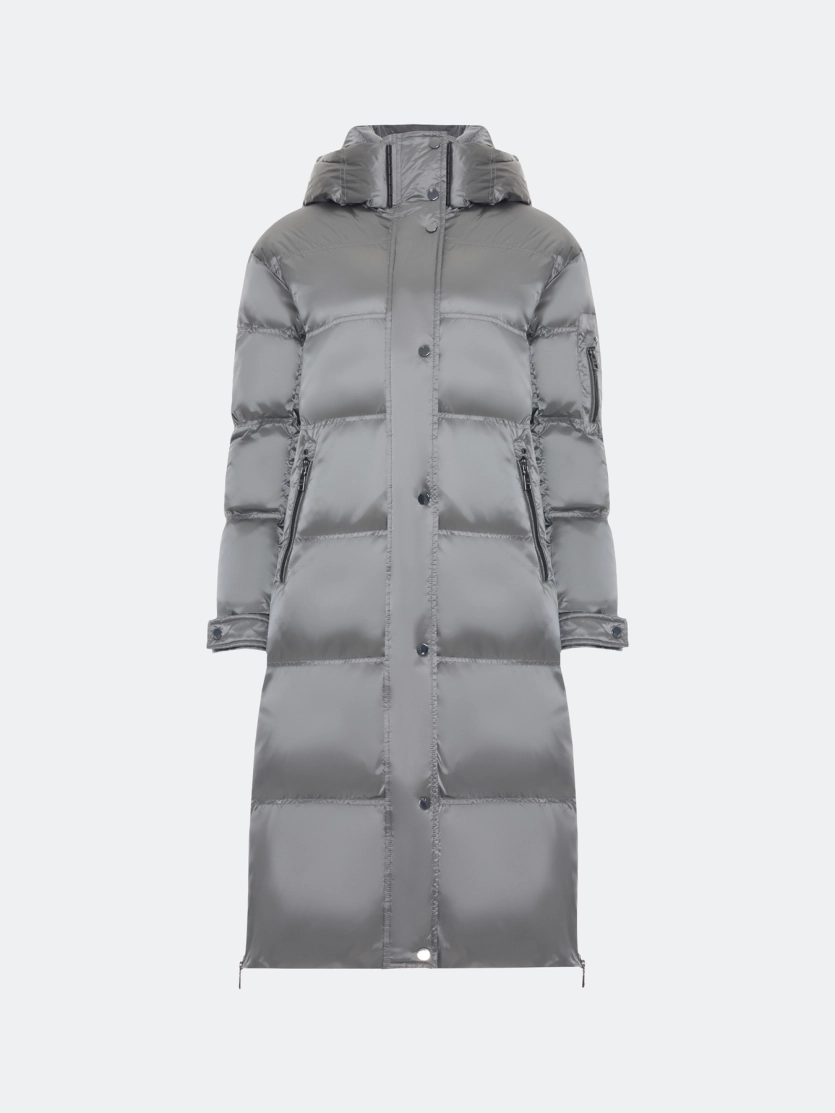 Теплый пуховик с блеском