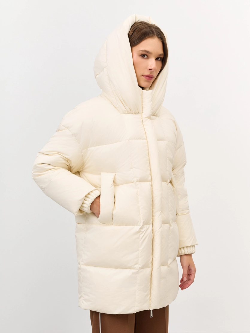Укороченный пуховик с акцентным воротником