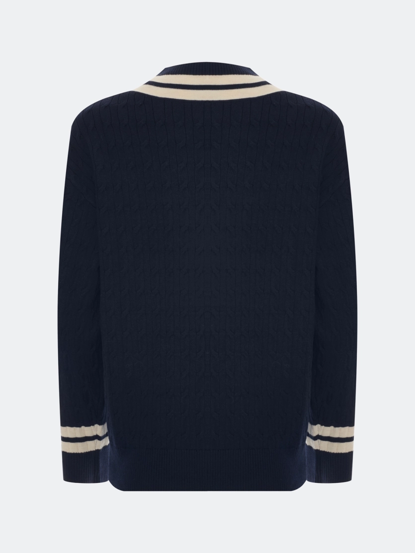 Свитер с косами и контрастной отделкой