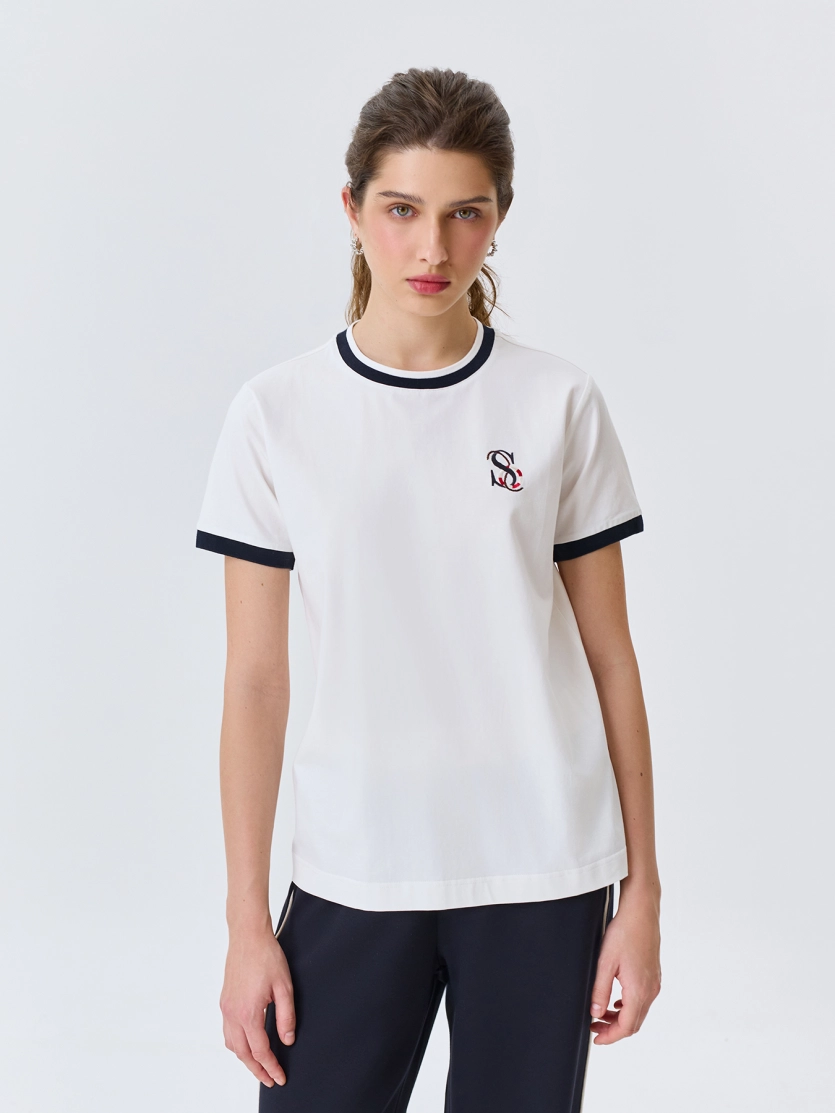 Футболка с контрастными деталями