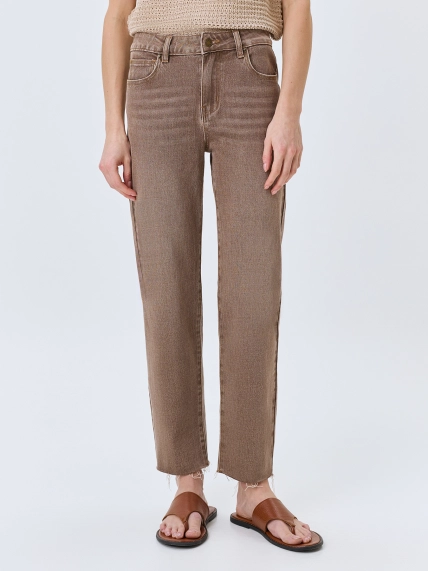 Бежевые джинсы с  варкой