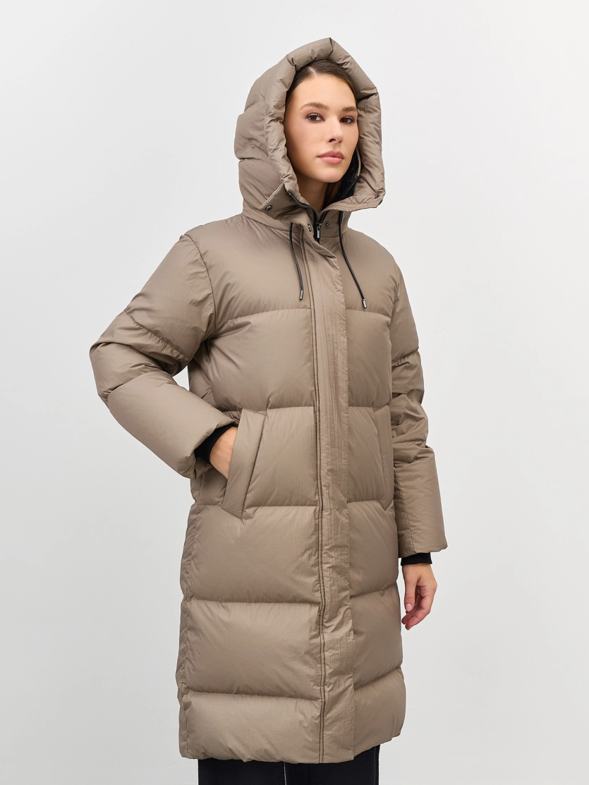 Oversize пуховик из нейлона с крэш эффектом