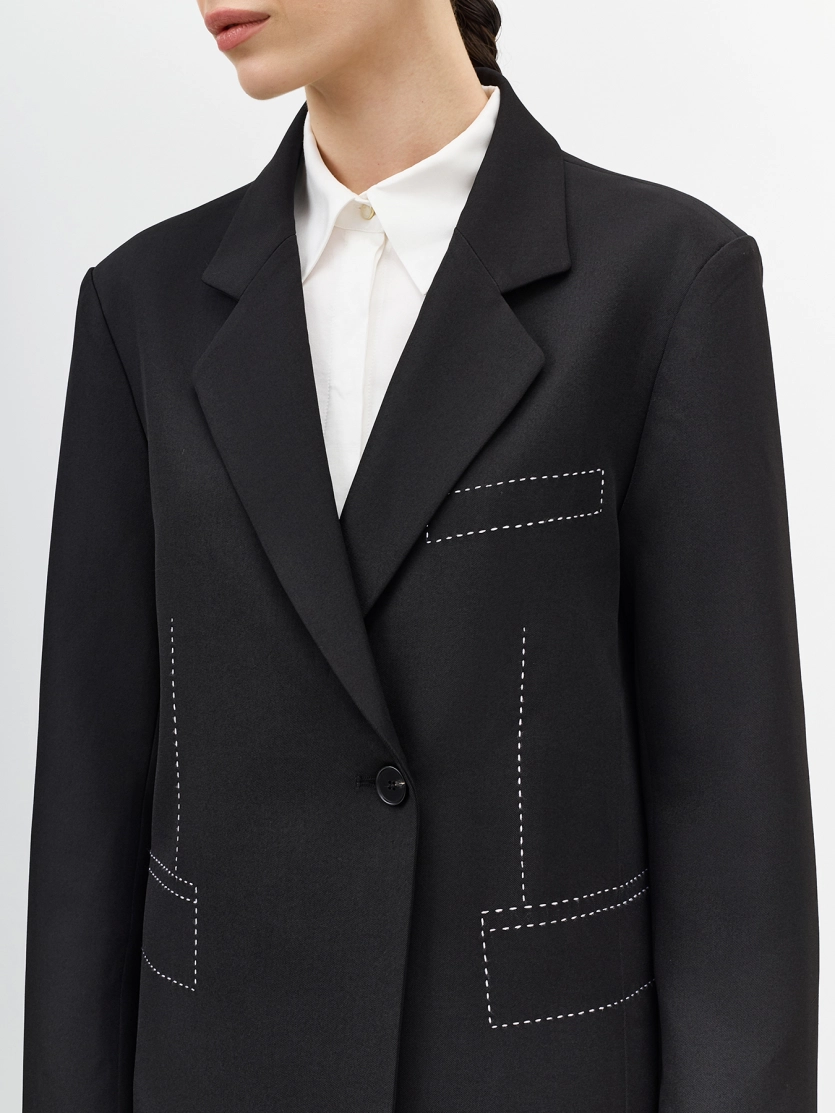 Жакет с декоративными контрастными швами