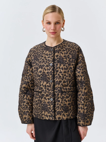 Куртка с анималистичным принтом