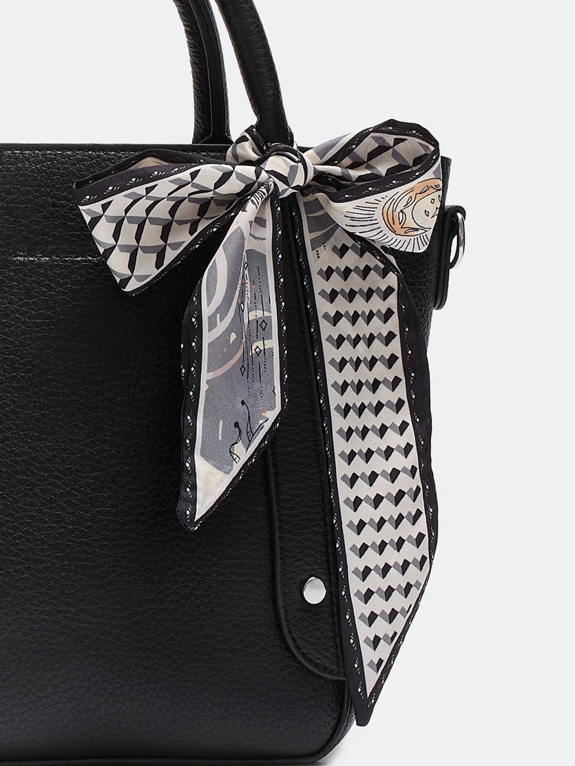 Сумка из эко кожи с яркой лентой