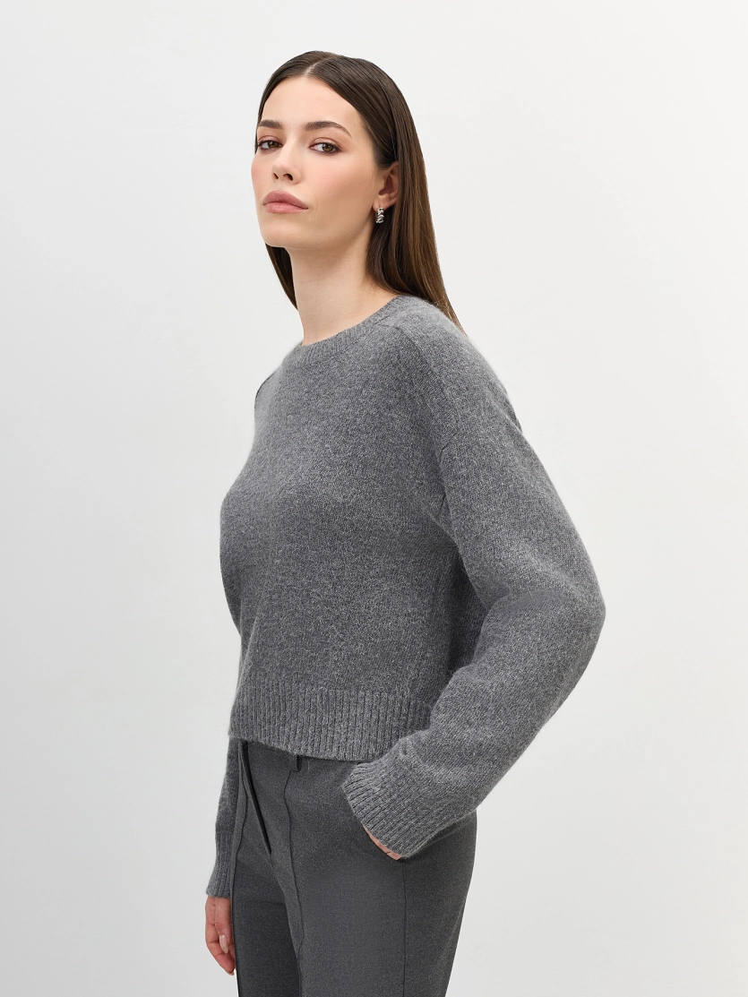 Пушистый джемпер с ангорой