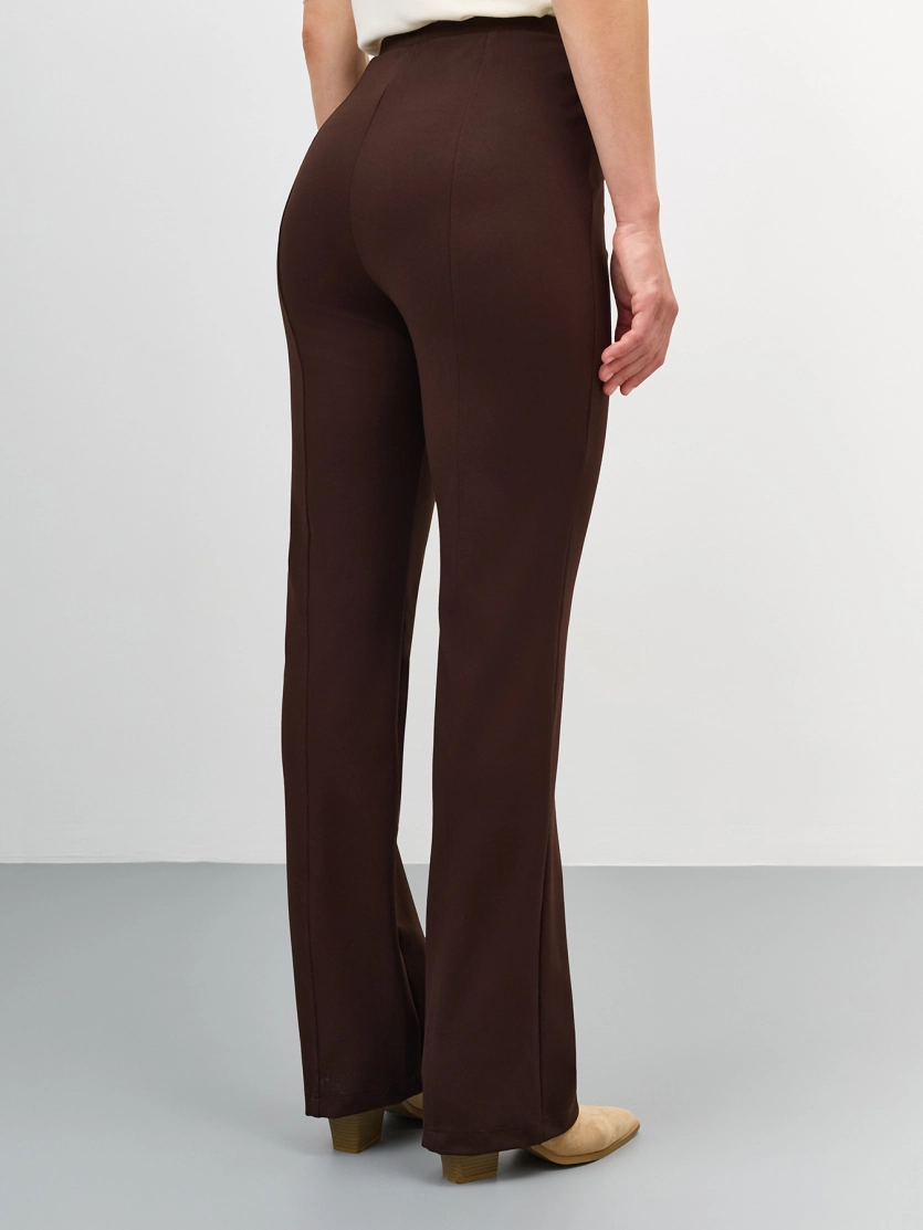 Трикотажные брюки с рельефами