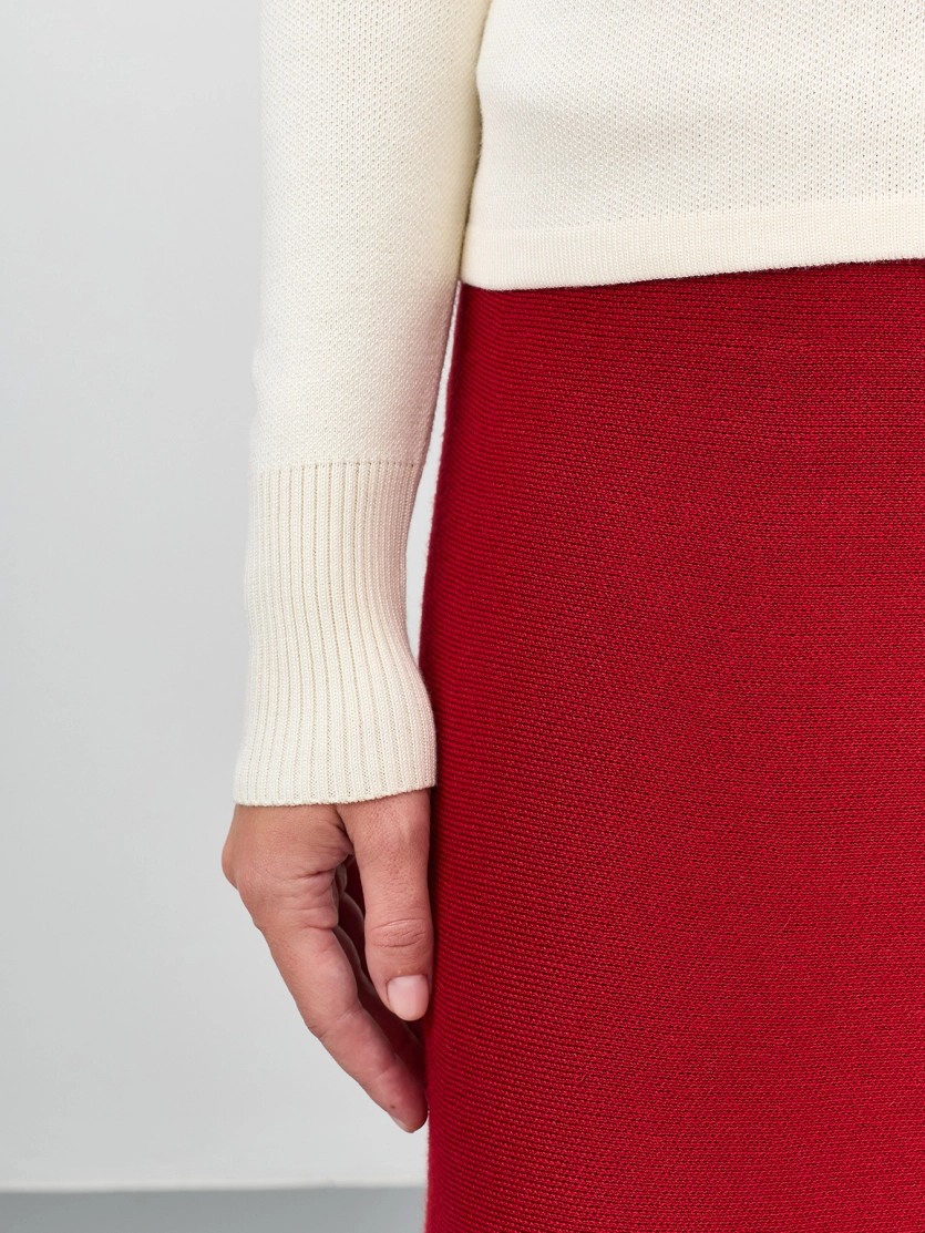 Джемпер с открытыми плечами