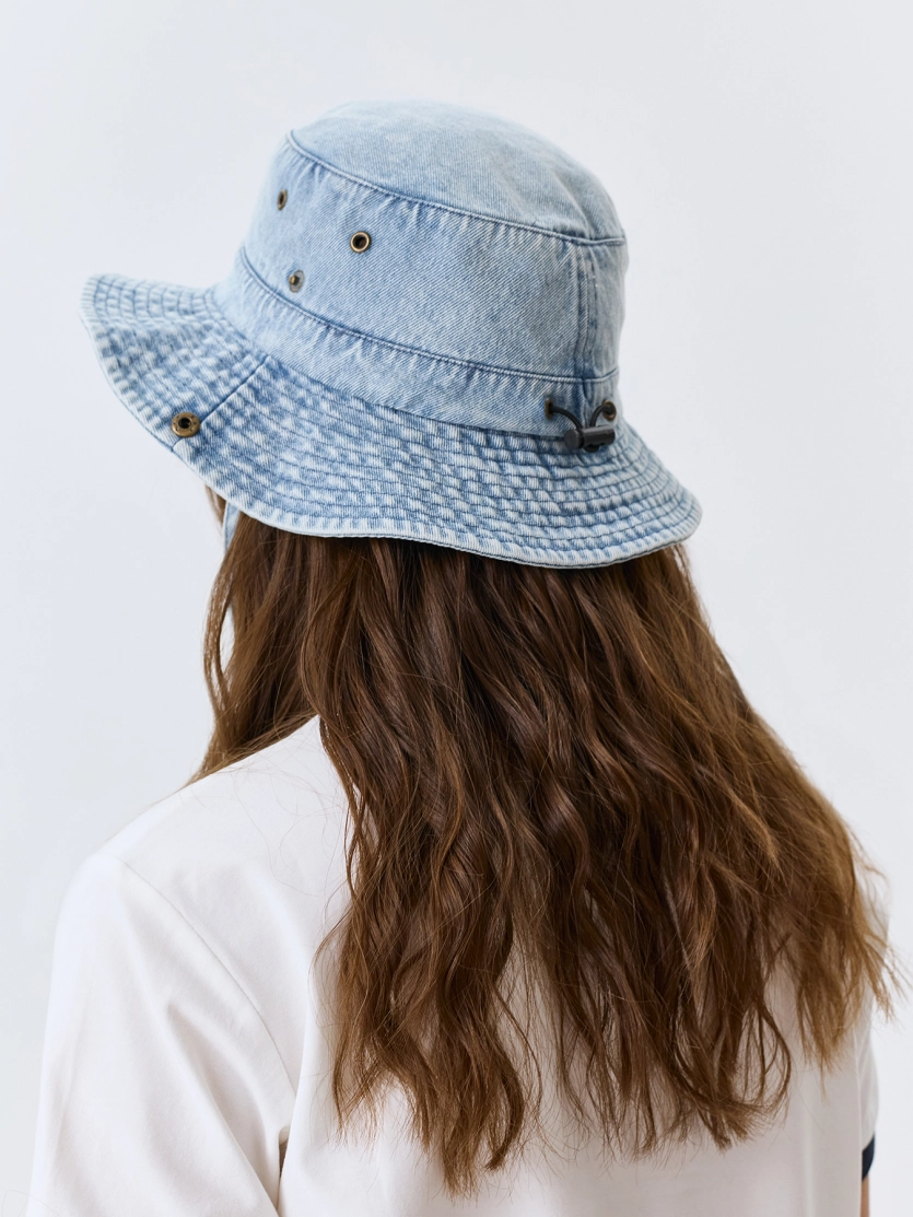 Джинсовая панама в стиле "сафари"