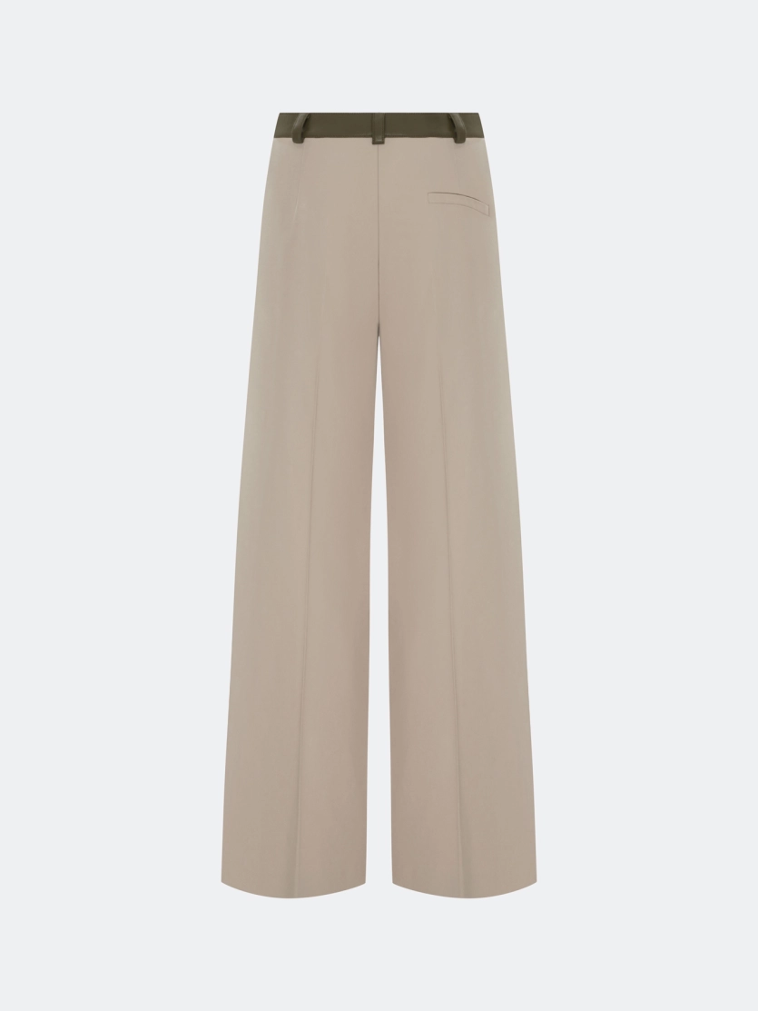 Широкие брюки с контрастным поясом