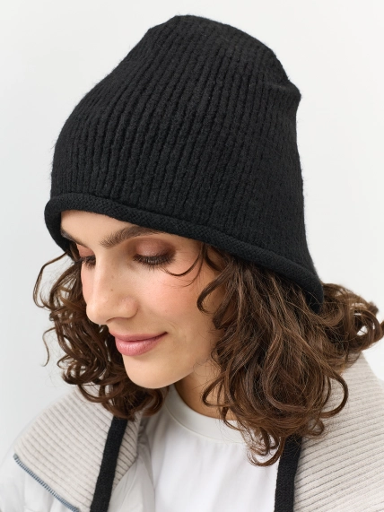 Шапка-чепчик с завязками