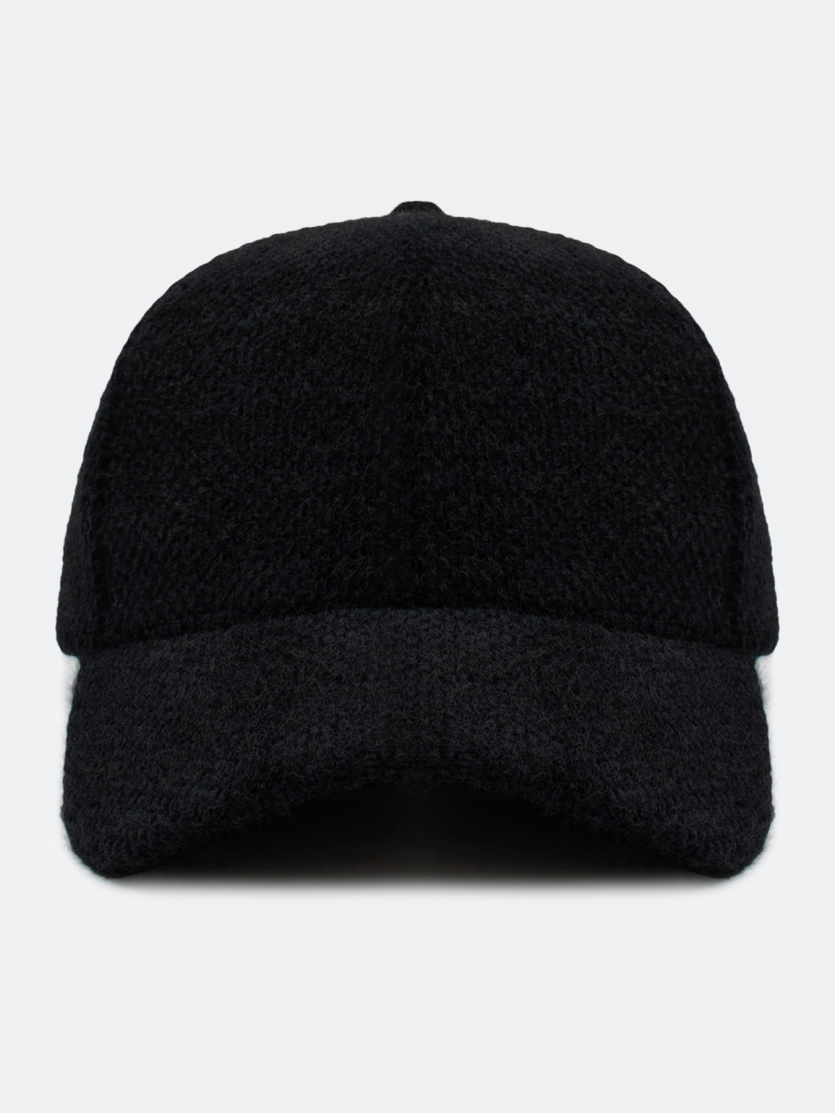 Кепка из фактурного текстиля